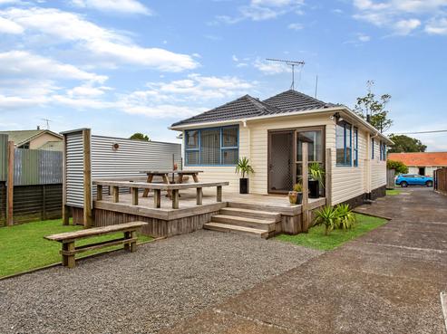 11 Upham Road, Panmure