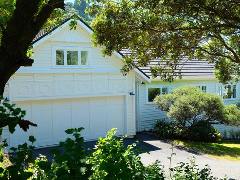 6 Berwick Grove, Seatoun