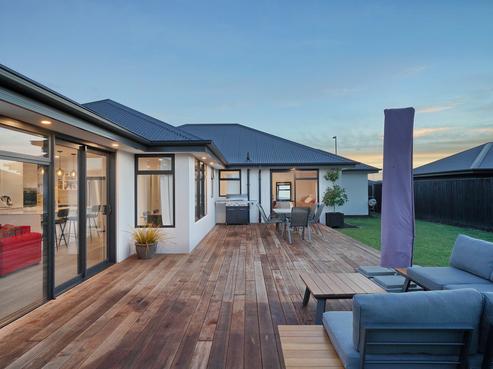 24 Salisbury Avenue, Fernside