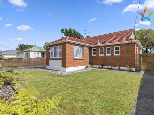 43 Shearer Crescent, Naenae