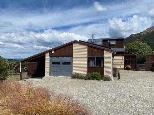 25 Parry Crescent, Lake Hawea