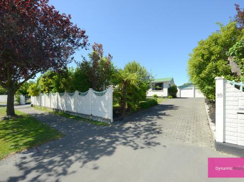 35 Warren Crescent, Hillmorton