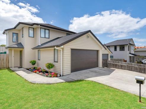 10 Maylee Crescent, Gulf Harbour