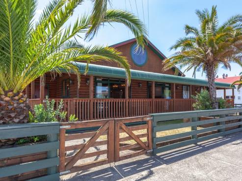 409 Port Road, Whangamata