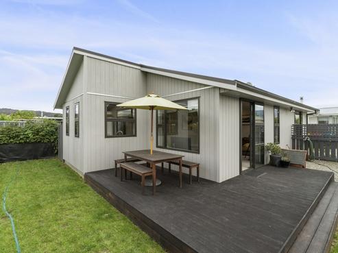 87A Russell Street, Alexandra