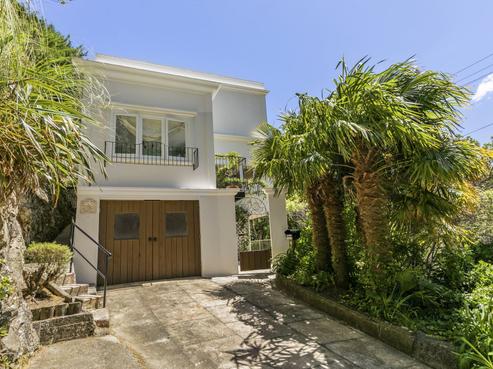 28 Kowhai Street, Eastbourne