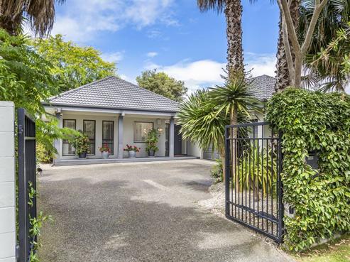 30 Maxwelton Drive, Mairangi Bay