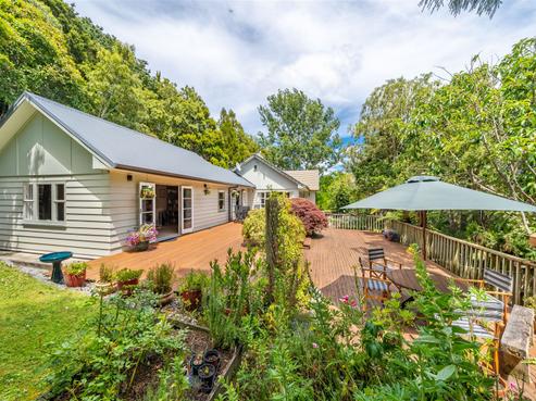 72A Heretaunga Square, Silverstream