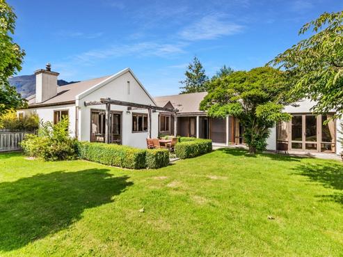 9 Portree Drive, Lower Shotover