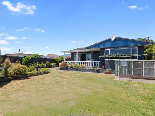4 Balmoral Place, Stoke