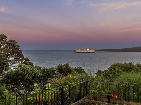 2 Seacliffe Avenue, Belmont