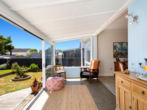 1 King Street, Petone