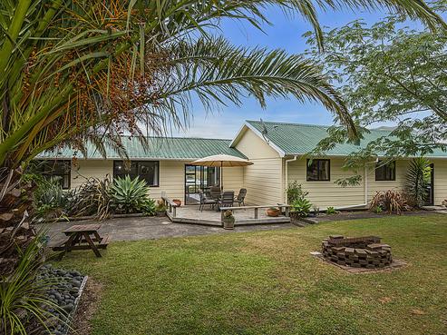 158 Petley Road, Paparoa