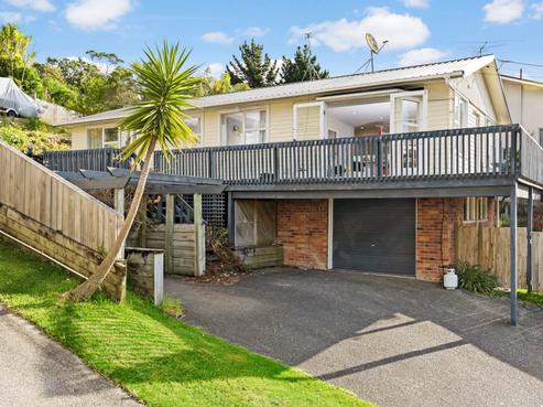 66 Saddleback Rise, Murrays Bay