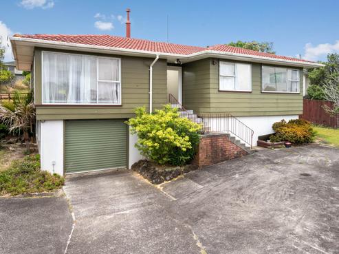 64 Hellyers Street, Birkdale