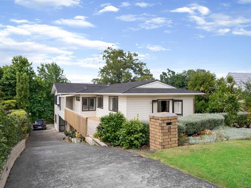 8 Busbridge Place, Hillcrest