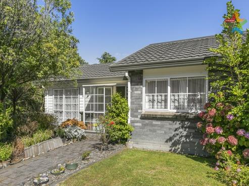4/169 Whites Line East, Waiwhetu