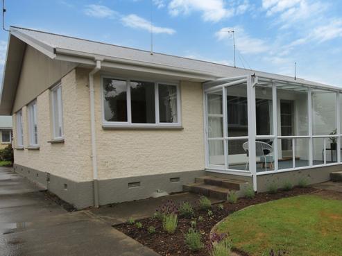 63B Clifton Street, Windsor