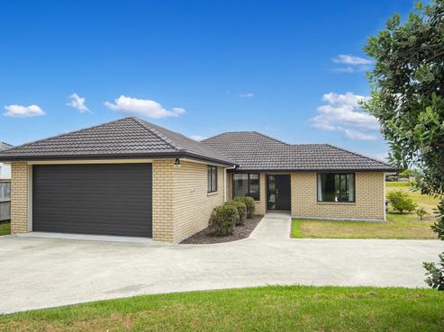 7 Sando Way, One Tree Point
