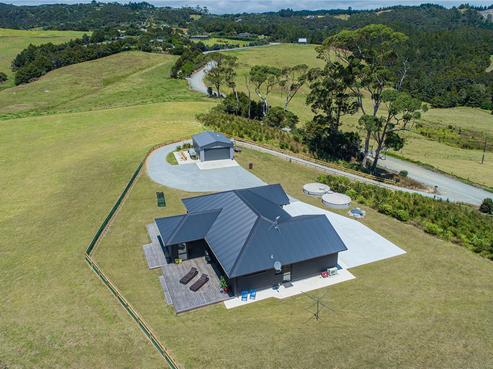 51 Massey Road, Waipu