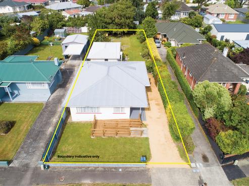 32 Thomson Street, West End