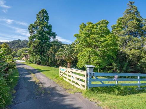 413 Henderson Valley Road, Henderson Valley