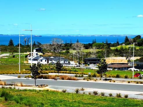 22 Kumukumu Road, Long Bay