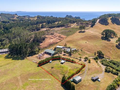 102D Link Road, Hahei