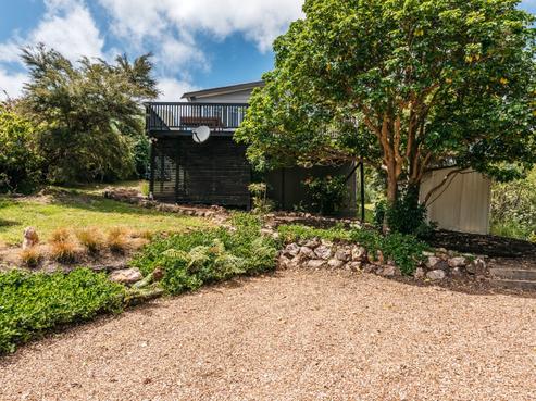 14 Hekerua Road, Oneroa