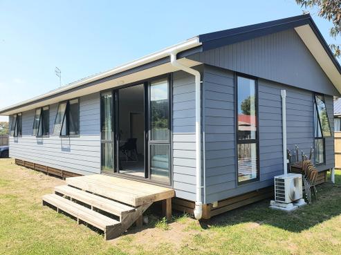 3B Reeve Street, Foxton