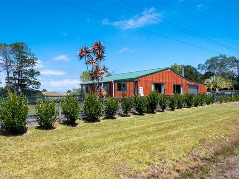 137 Tawa Road, Kumeu