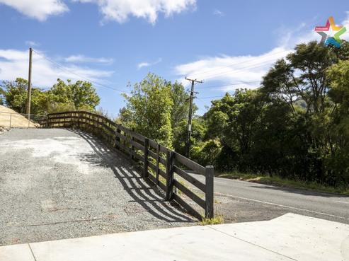 380 Moores Valley Road, Wainuiomata