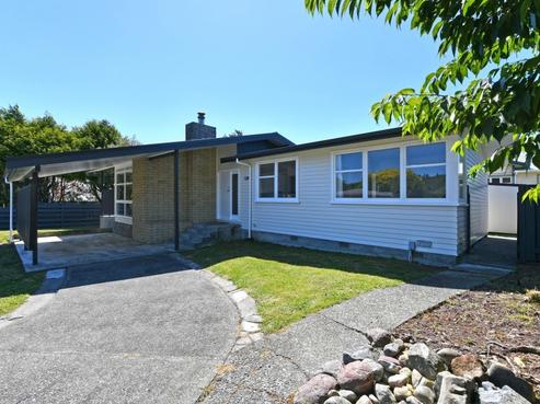 12 Riversdale Road, Clouston Park