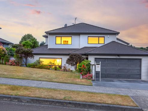 19 Te Puia Drive, Aotea