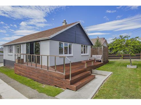 15 Usk Street, Marchwiel
