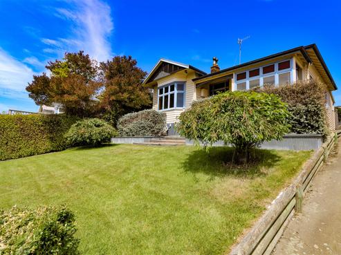 12 Clifton Terrace, West End