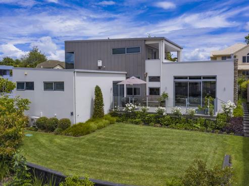 7 Heritage Avenue, Chartwell