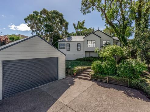 8 Bellcroft Place, Belmont