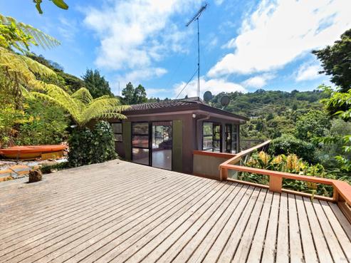 65 Western Road, Laingholm