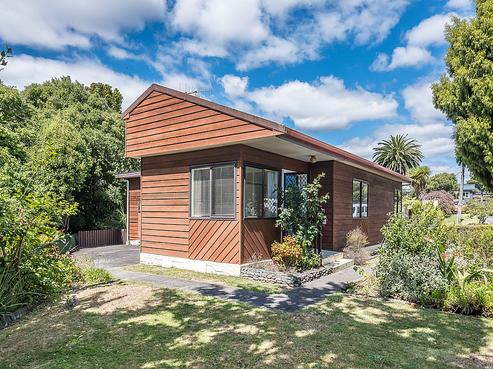 13 Sweetman Avenue, Paraparaumu Beach