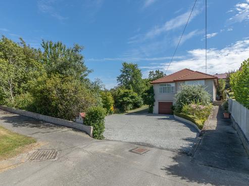 9 Bradley Street, Watlington