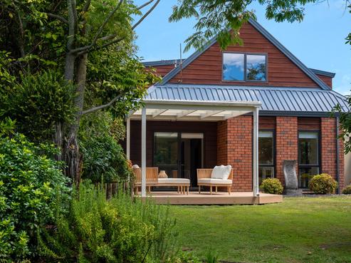 18 Mark Place, Lynmore