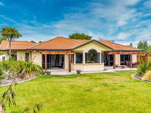 515 Kara Road, Maungatapere