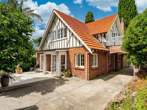 7 Pentland Road, Regent