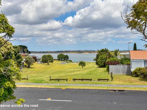 193 Carnoustie Drive, Wattle Downs