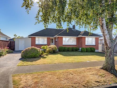 12 Charles Street, Clouston Park