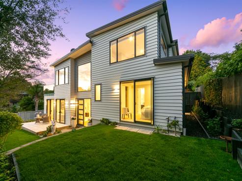 37 Hythe Terrace, Mairangi Bay