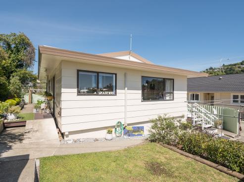 2/113 Vanguard Street, Nelson South