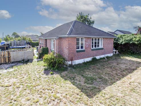 23 Dunarnan Street, Avonside