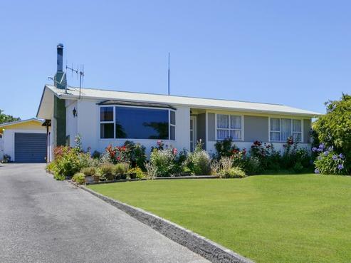 70 Hinemoa Avenue, Taupo